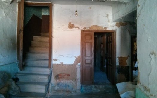 Casa para rehabilitar de 150 m2. con 600 m2. de parcela. Jaraíz de la Vera V038