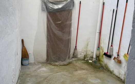 Casa Jaraíz de la Vera céntrica en C/Pedreros 55, 3 plantas mas desván V300