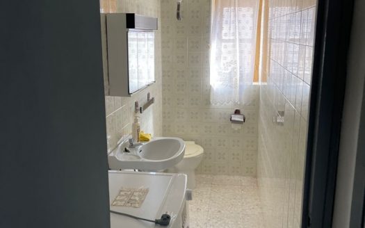 Casa Jaraíz de la Vera céntrica en C/Pedreros 55, 3 plantas mas desván V300