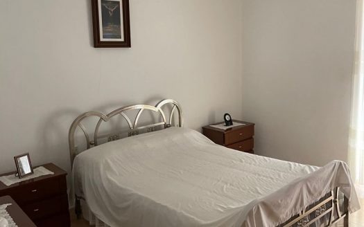 Casa Jaraíz de la Vera céntrica en C/Pedreros 55, 3 plantas mas desván V300