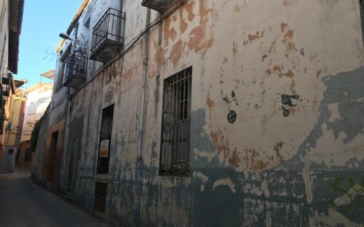 Edificación para construcción (Jaraíz de La Vera)V315